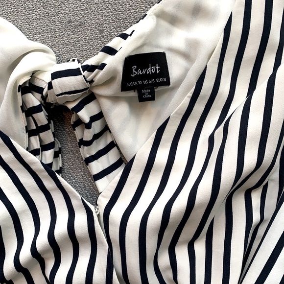 NWOT Bardot striped romper - Picture 6 of 7